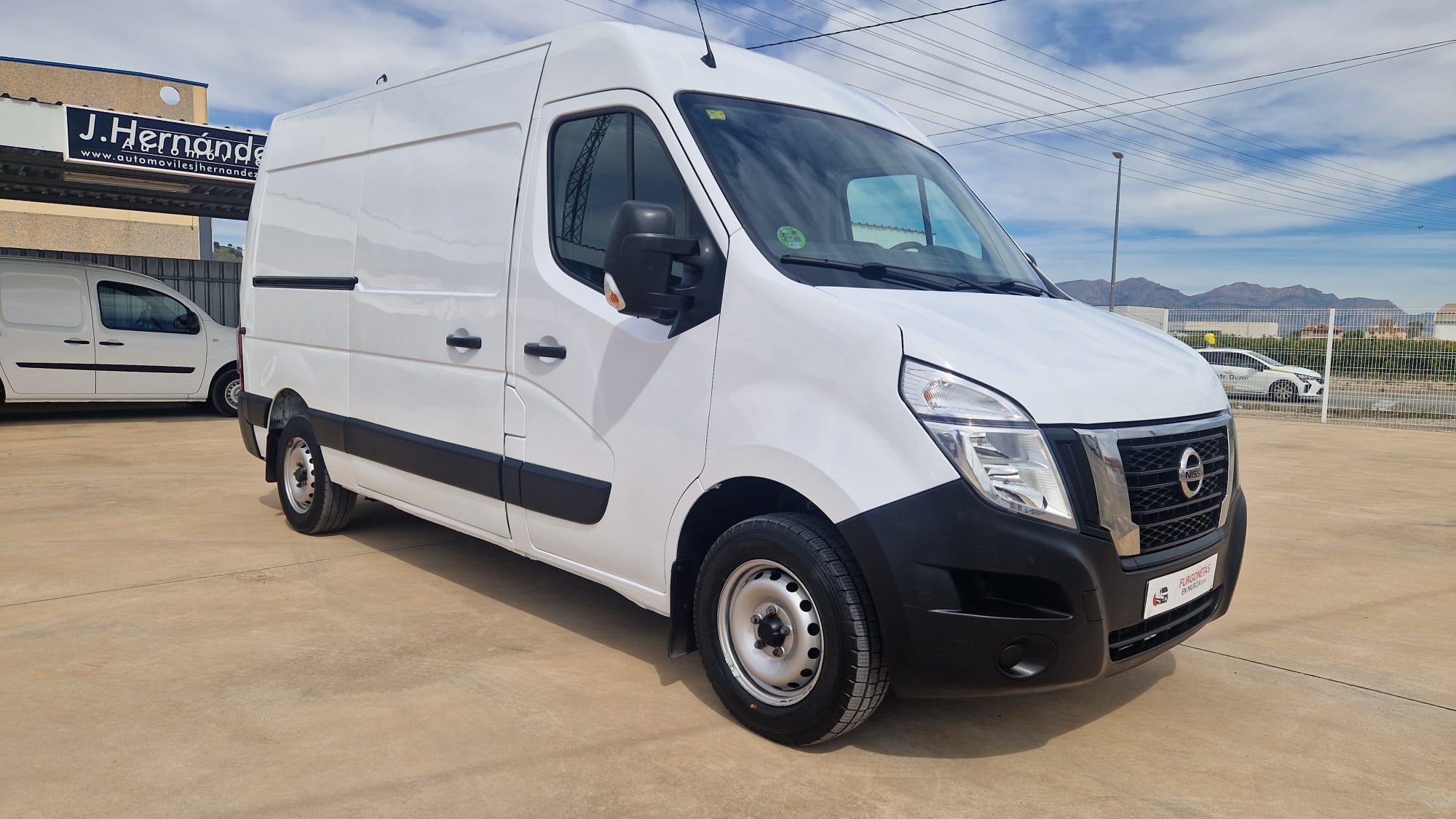 WhatsApp Image 2026-03-18 at 16.04.11