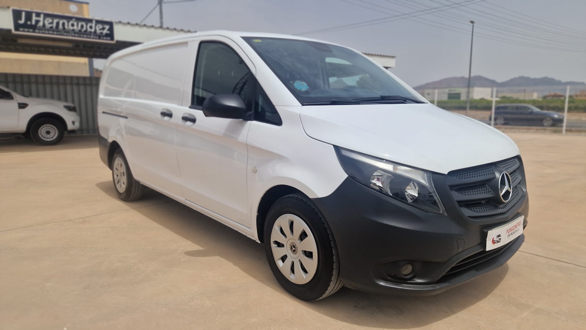 Mercedes Vito 111CDI Larga Furgon Taller